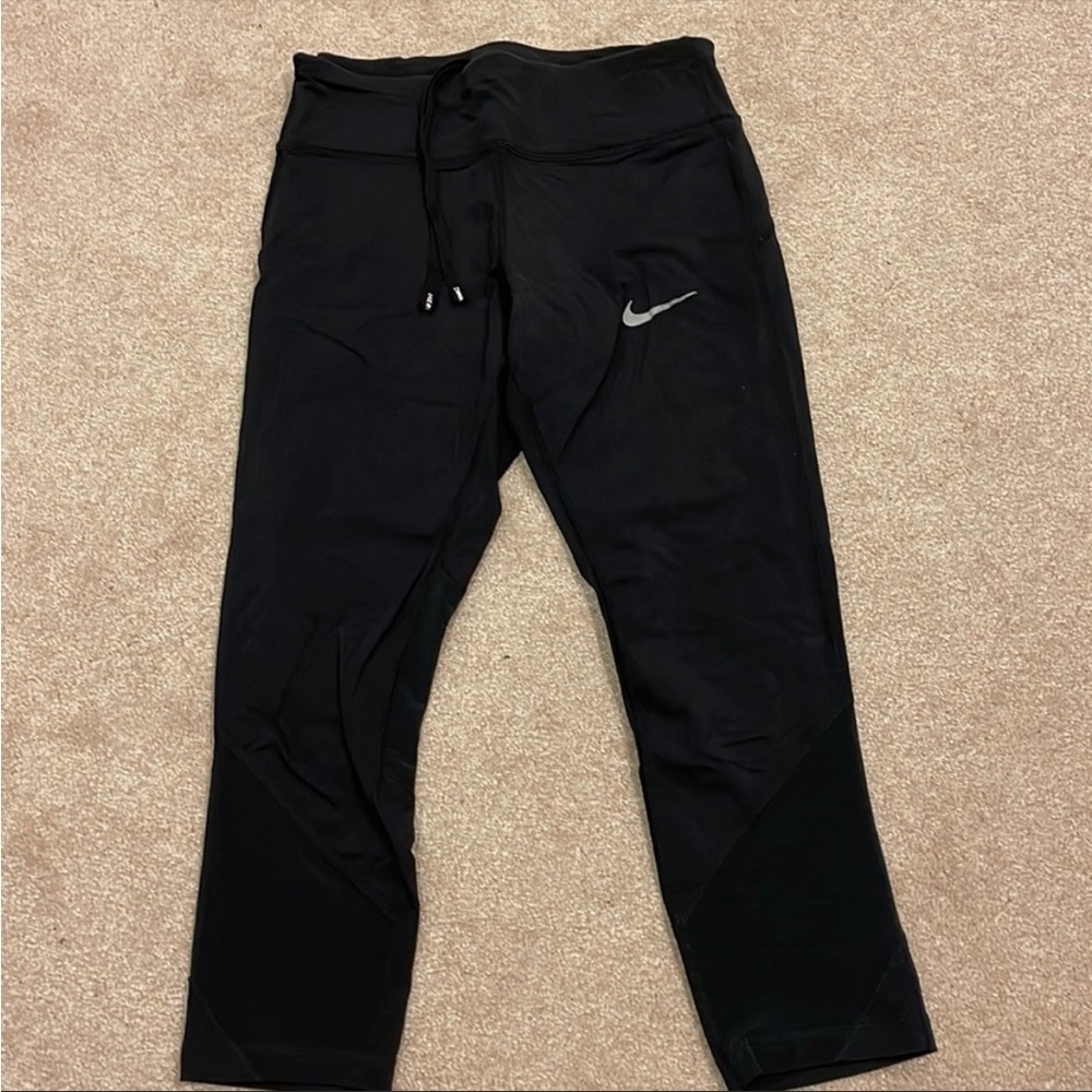 Nike Crop Dri-Fit Leggings